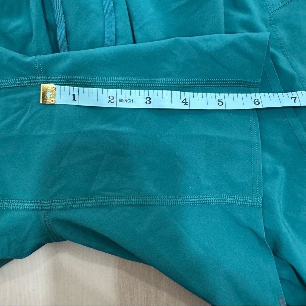 Lululemon Surge Lined Short 6" Teal Lagoon Men's Medium Athletic Workout Run - Picture 16 of 16